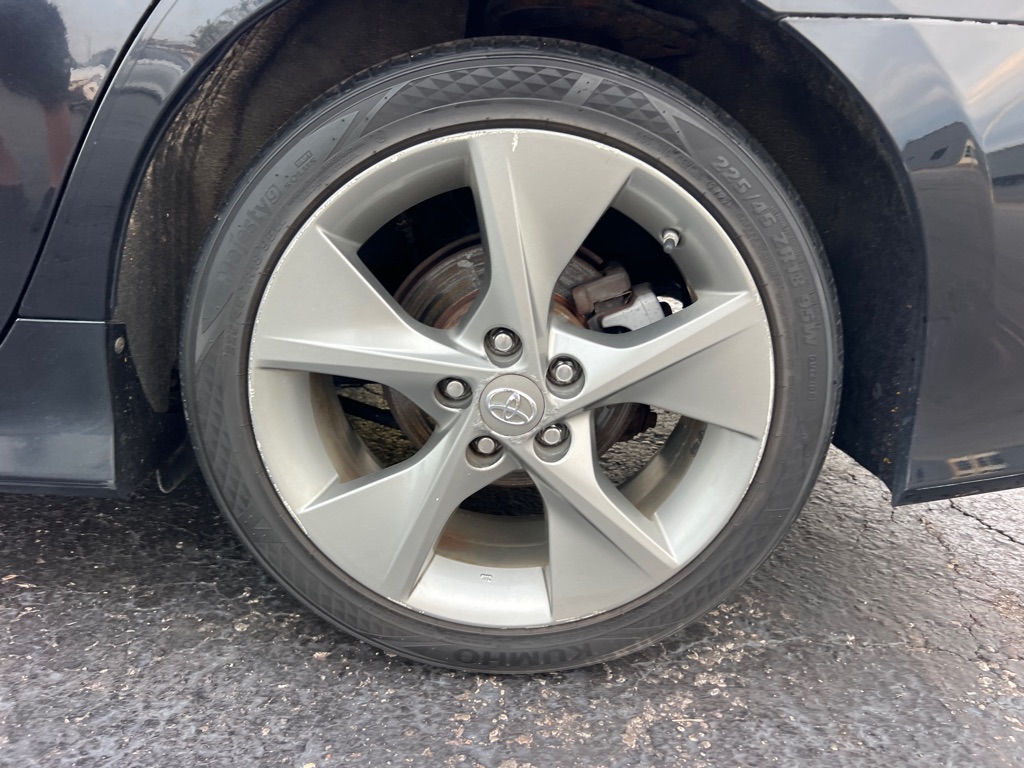 Photo 40 of this TOYOTA CAMRY