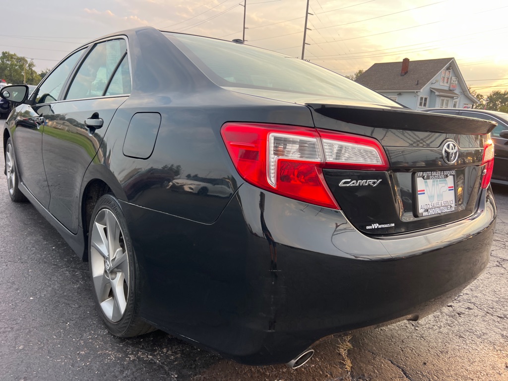 Photo 9 of this TOYOTA CAMRY