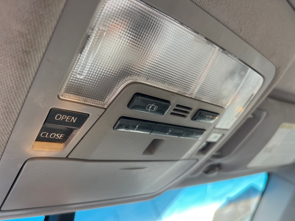 Photo 37 of this TOYOTA CAMRY