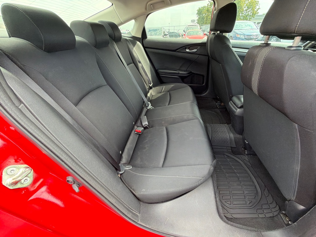 Photo 27 of this HONDA CIVIC