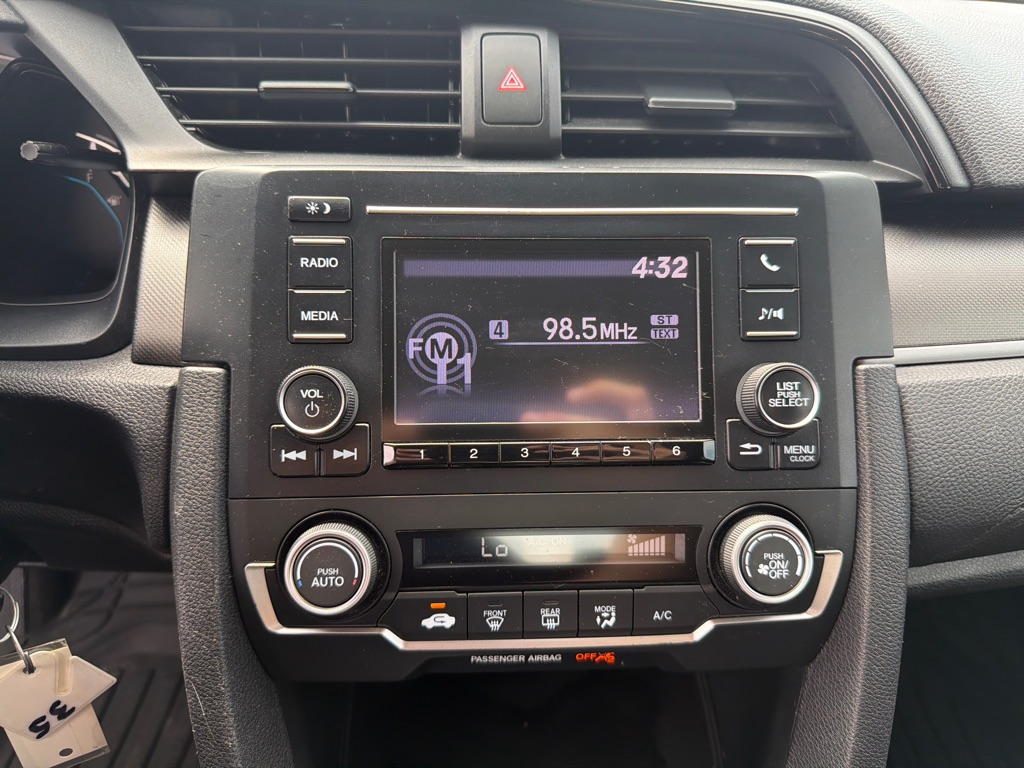 Photo 18 of this HONDA CIVIC