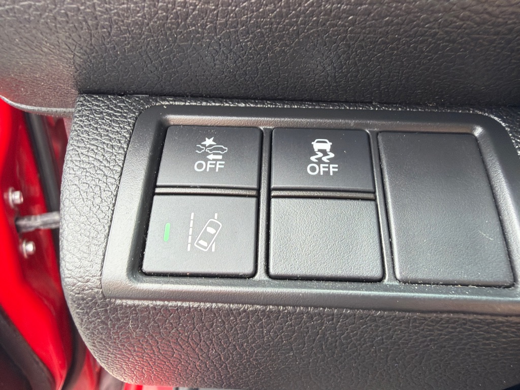 Photo 21 of this HONDA CIVIC
