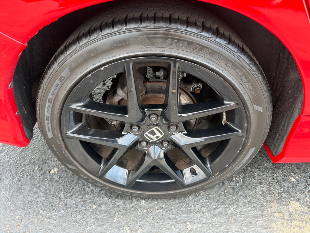 Photo 34 of this HONDA CIVIC