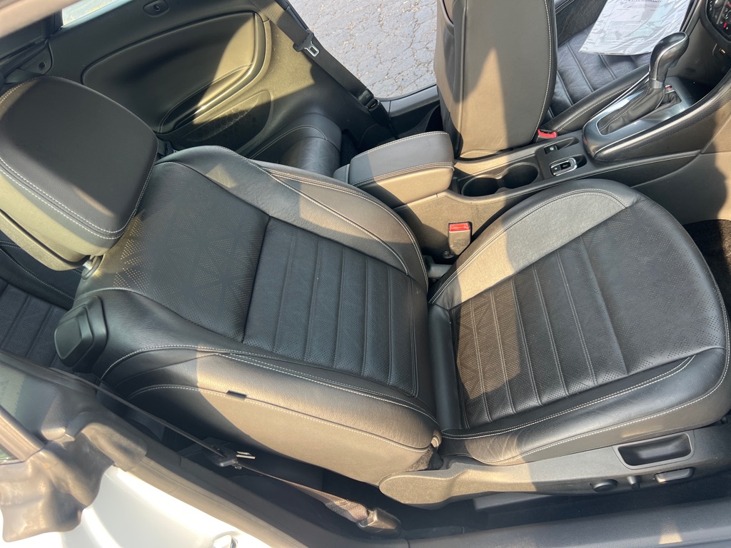 BUICK CASCADA 2019 BUICK CASCADA W04WH3N53KG370498