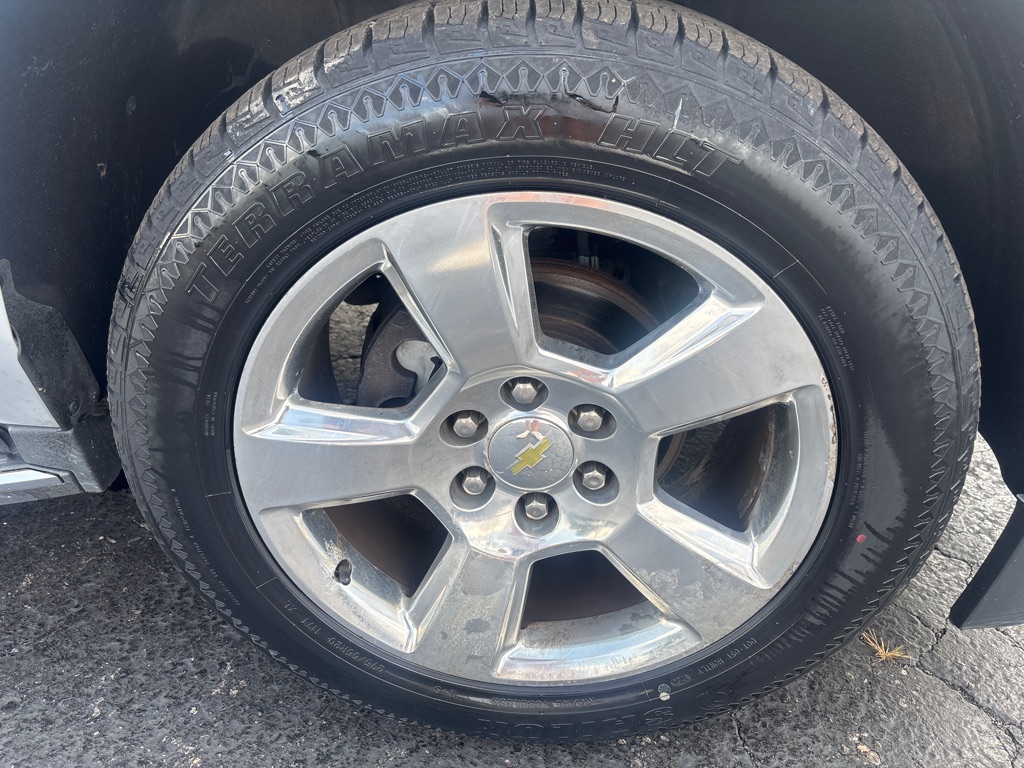 CHEVROLET SUBURBAN 2015 CHEVROLET SUBURBAN 1GNSKKKC4FR594321