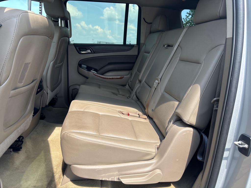 CHEVROLET SUBURBAN 2015 CHEVROLET SUBURBAN 1GNSKKKC4FR594321