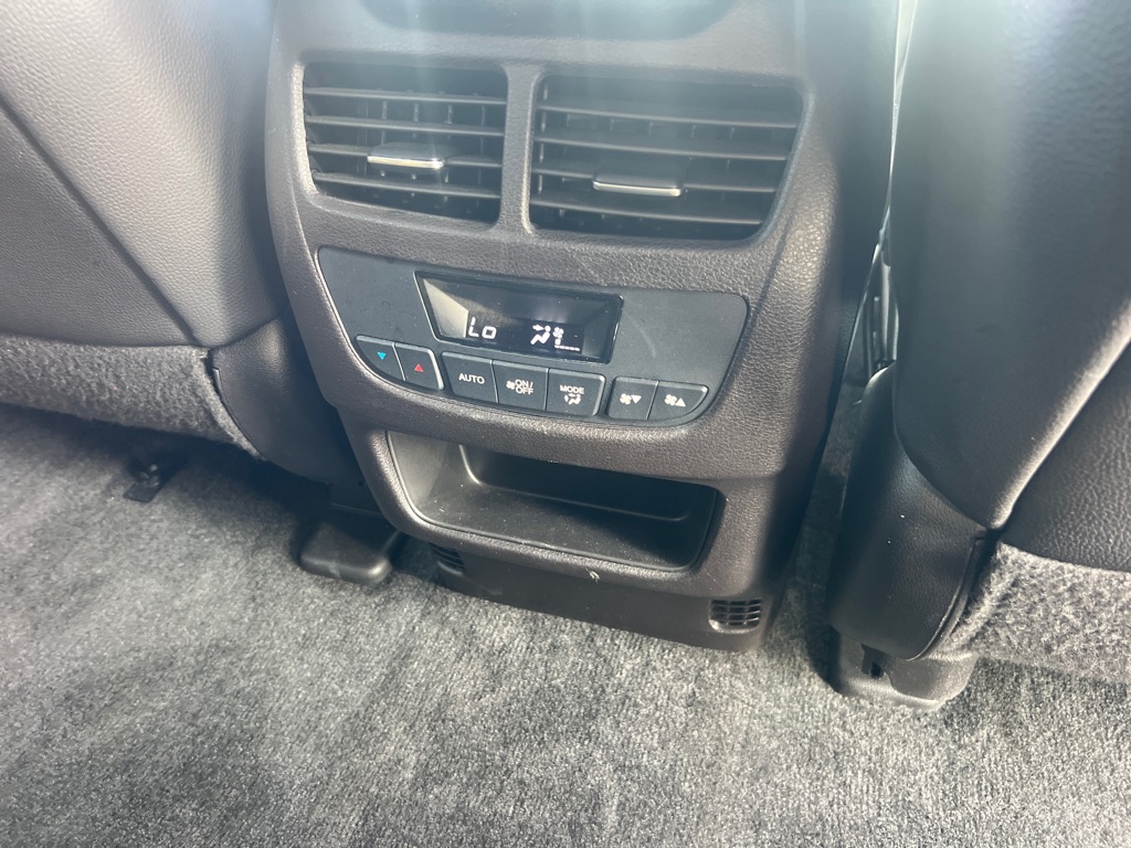 Photo 21 of this ACURA MDX