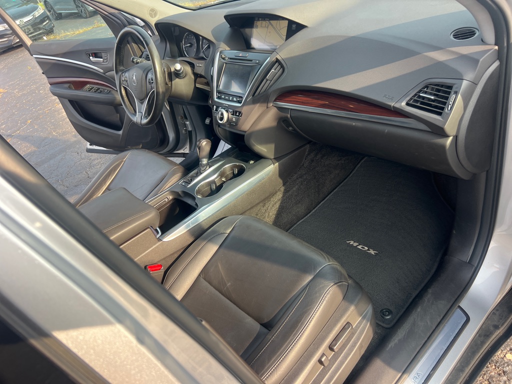 Photo 24 of this ACURA MDX