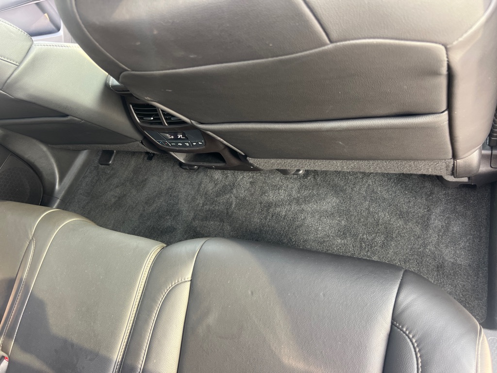 Photo 20 of this ACURA MDX