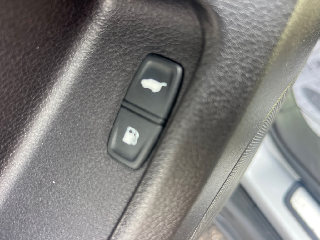 Photo 35 of this ACURA MDX