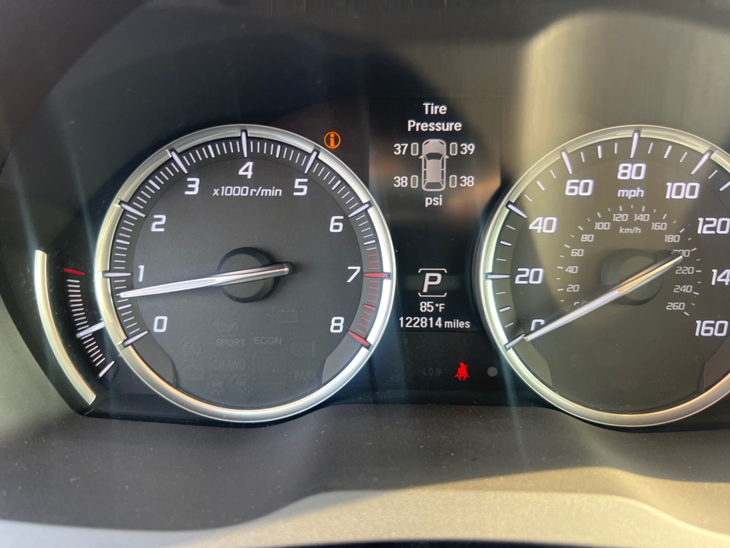 Photo 38 of this ACURA MDX