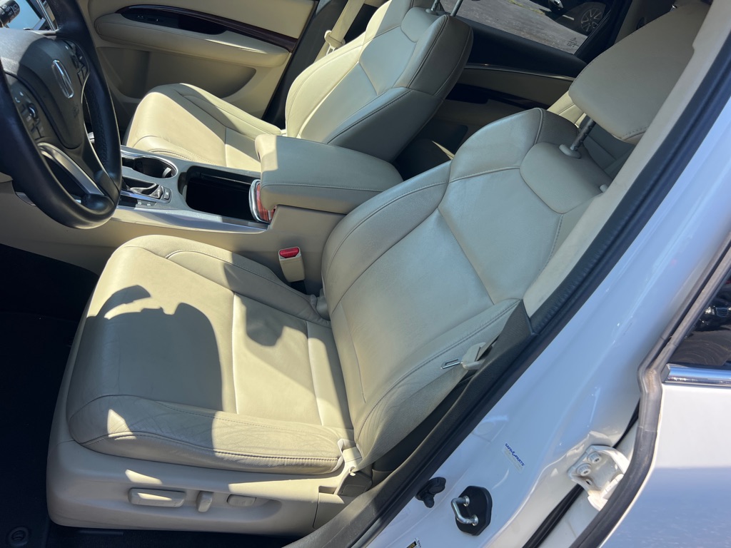 Photo 11 of this ACURA MDX