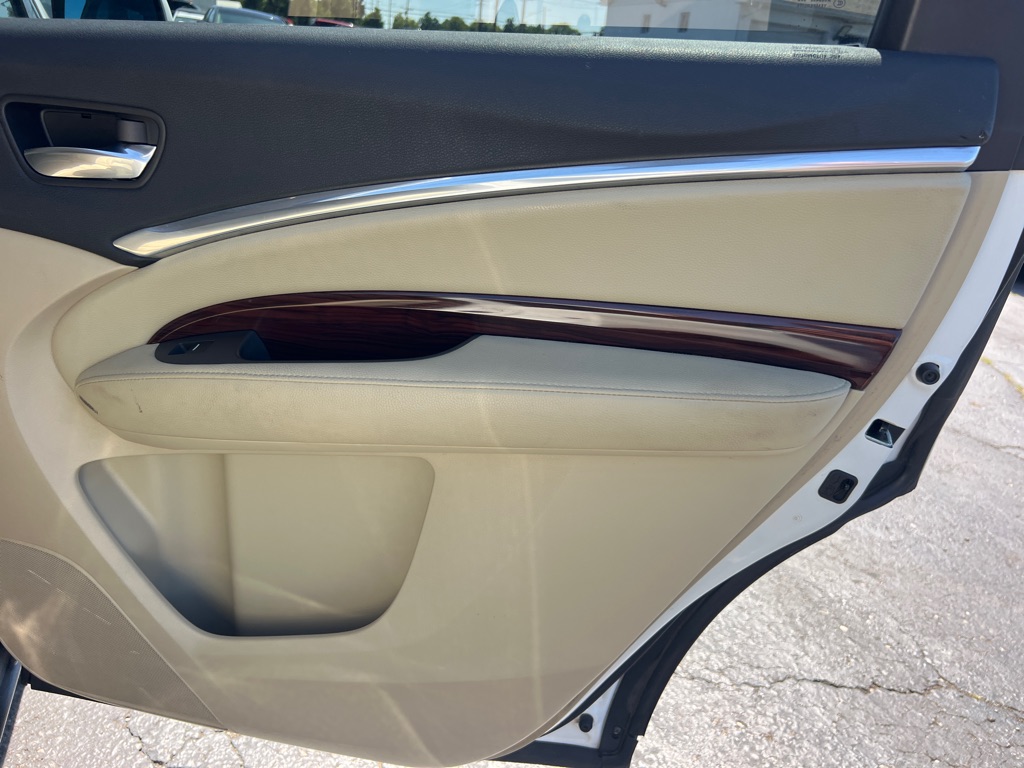 Photo 20 of this ACURA MDX