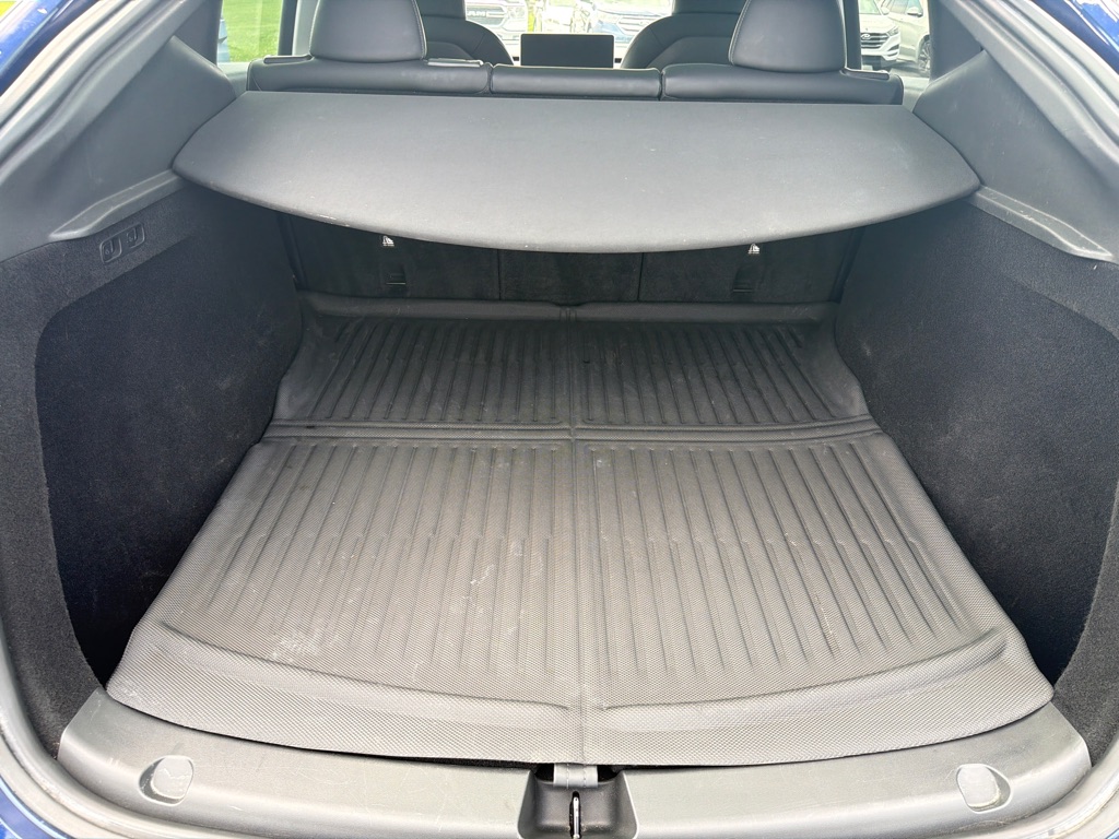 Photo 34 of this TESLA MODEL Y
