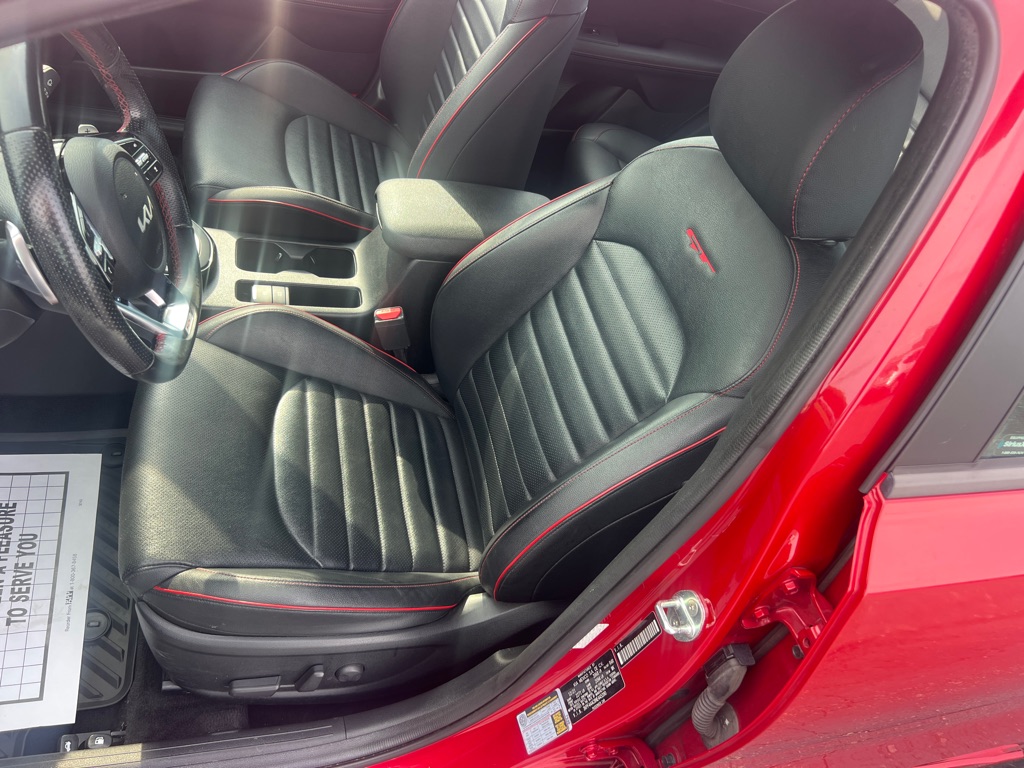 Photo 11 of this KIA FORTE