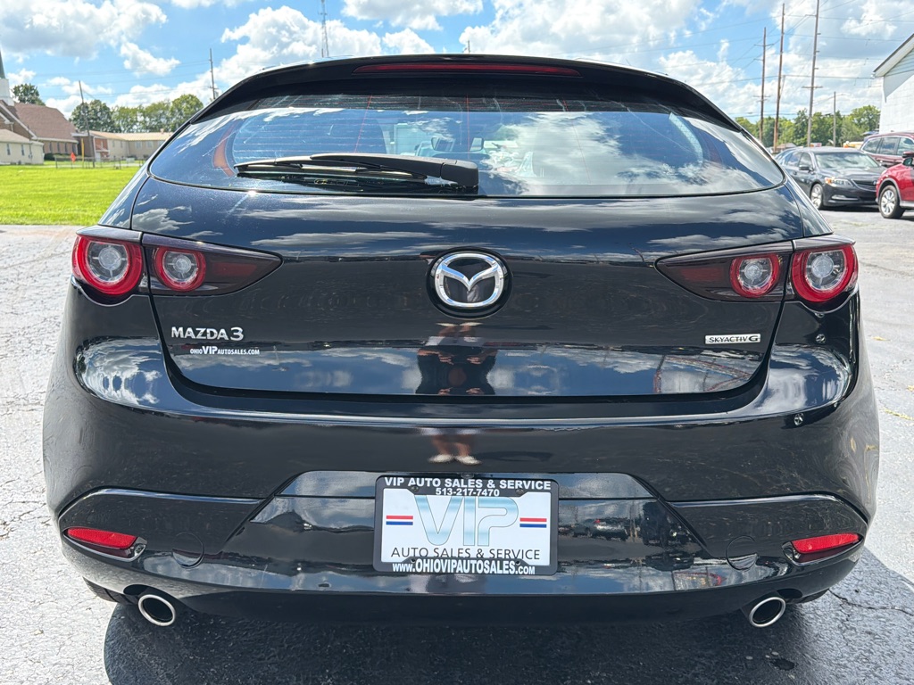 Photo 6 of this MAZDA MAZDA3