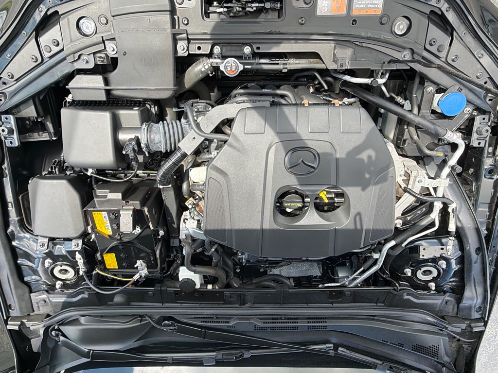 Photo 9 of this MAZDA MAZDA3