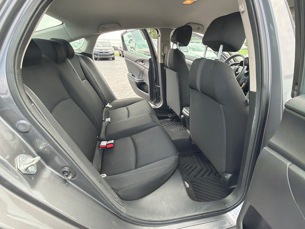 Photo 33 of this HONDA CIVIC