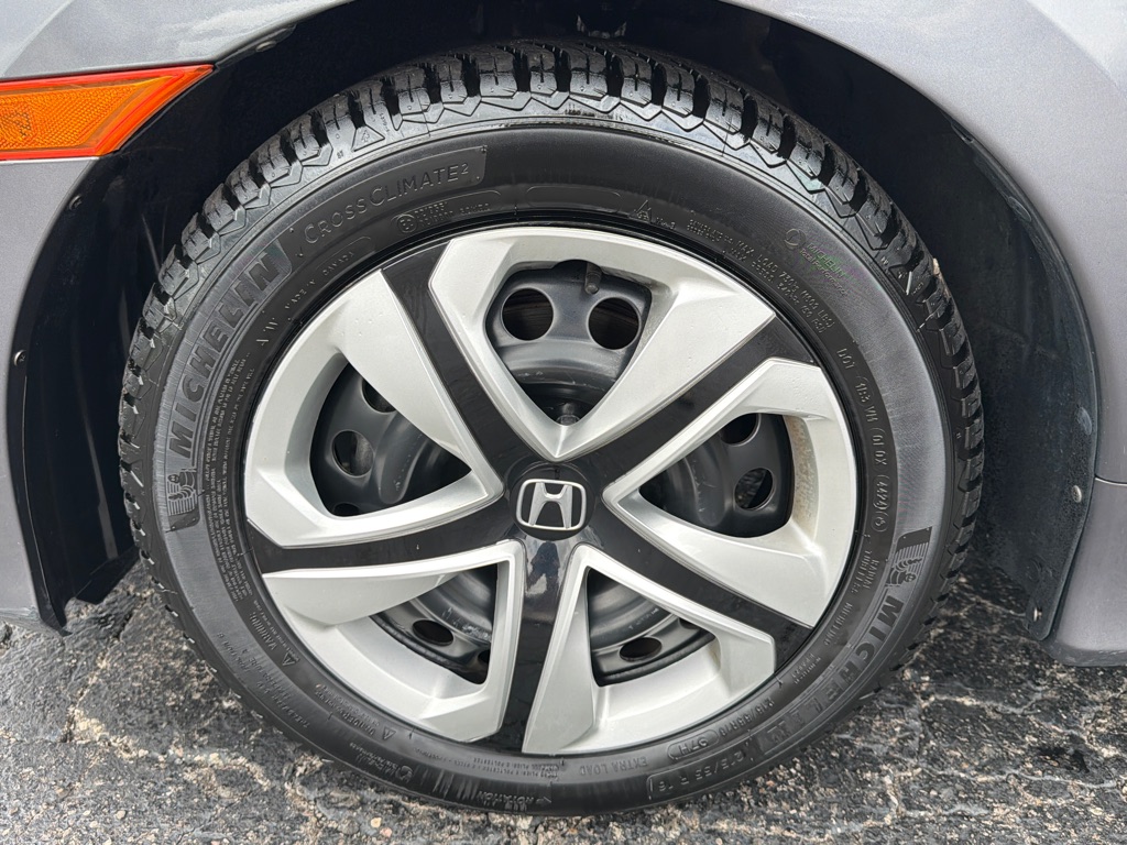 Photo 10 of this HONDA CIVIC