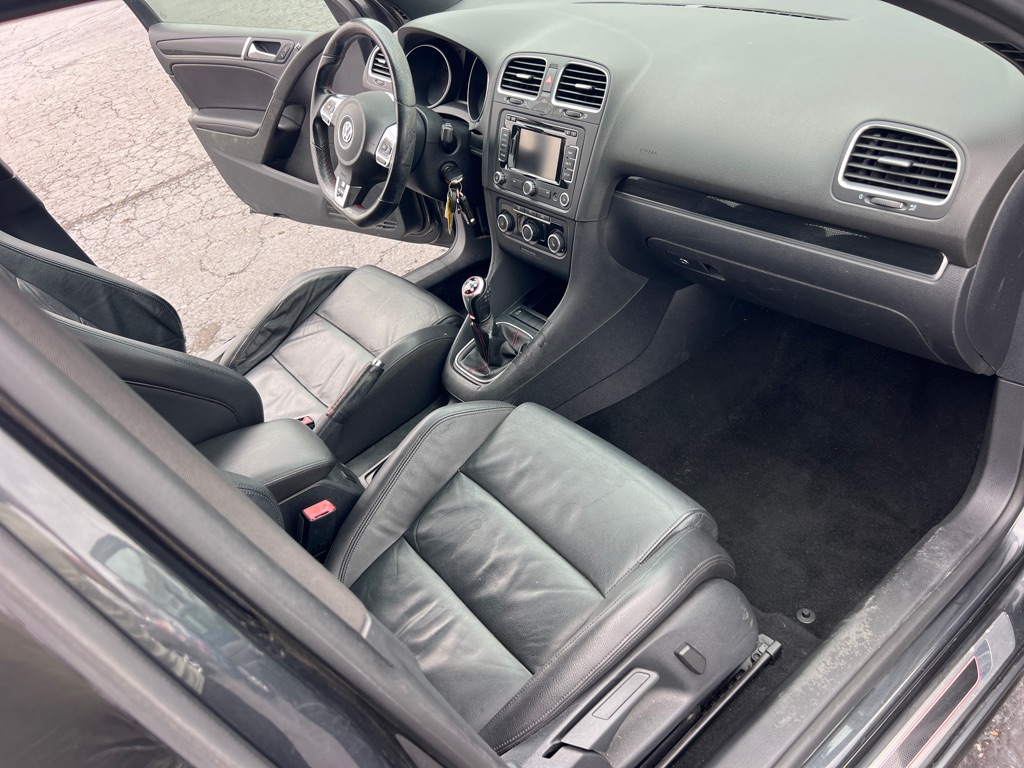 Photo 20 of this VOLKSWAGEN GTI