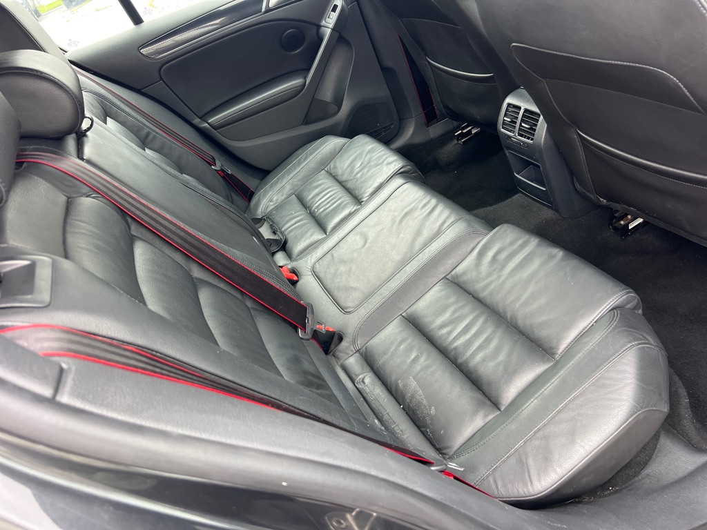 Photo 16 of this VOLKSWAGEN GTI