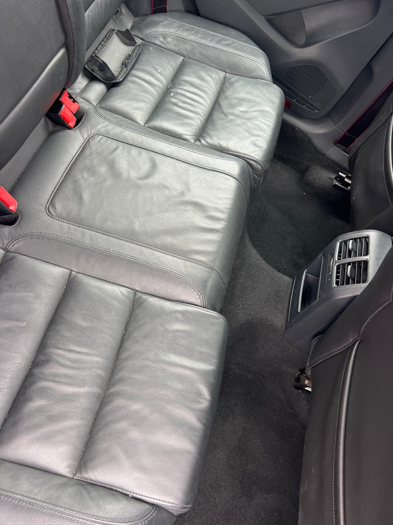 Photo 17 of this VOLKSWAGEN GTI