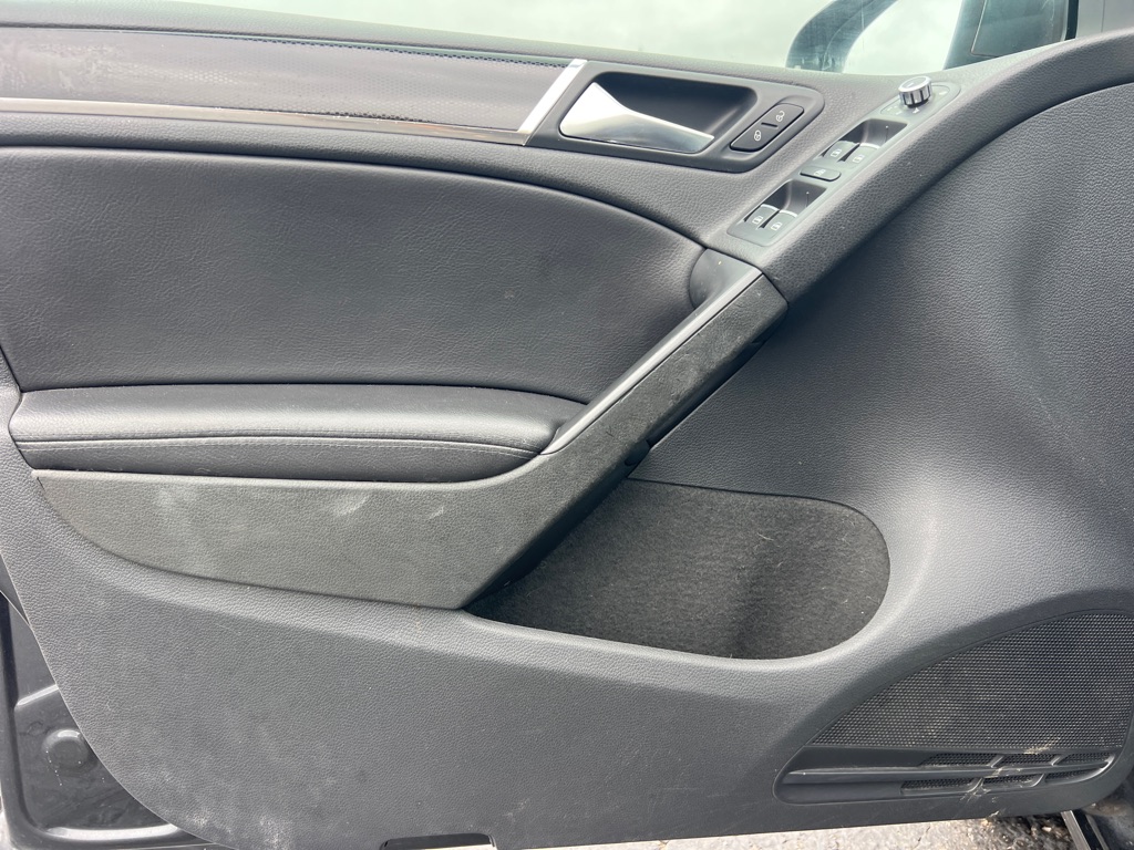 Photo 11 of this VOLKSWAGEN GTI
