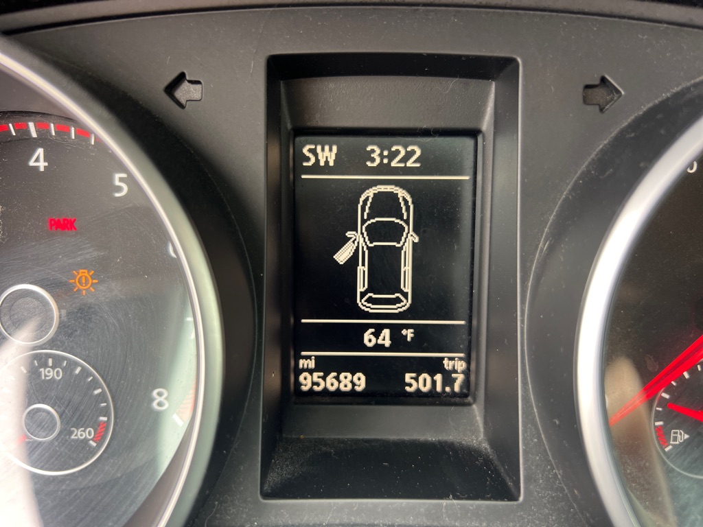 Photo 28 of this VOLKSWAGEN GTI