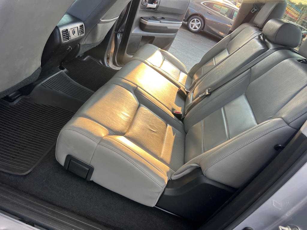 Photo 17 of this TOYOTA TUNDRA
