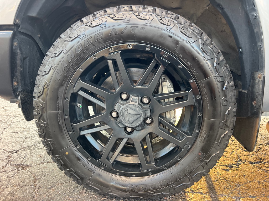 Photo 43 of this TOYOTA TUNDRA