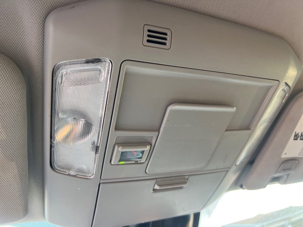 Photo 41 of this TOYOTA TUNDRA