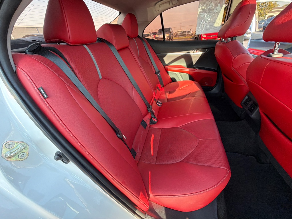 Photo 28 of this TOYOTA CAMRY