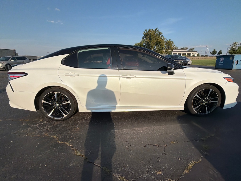 Photo 8 of this TOYOTA CAMRY