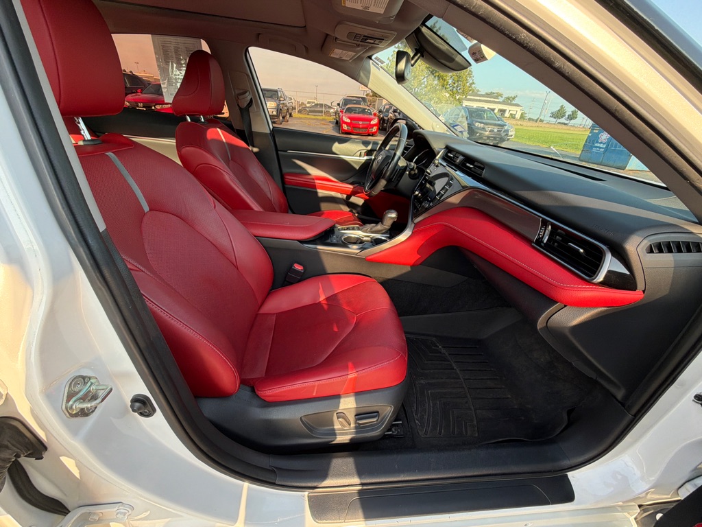 Photo 13 of this TOYOTA CAMRY