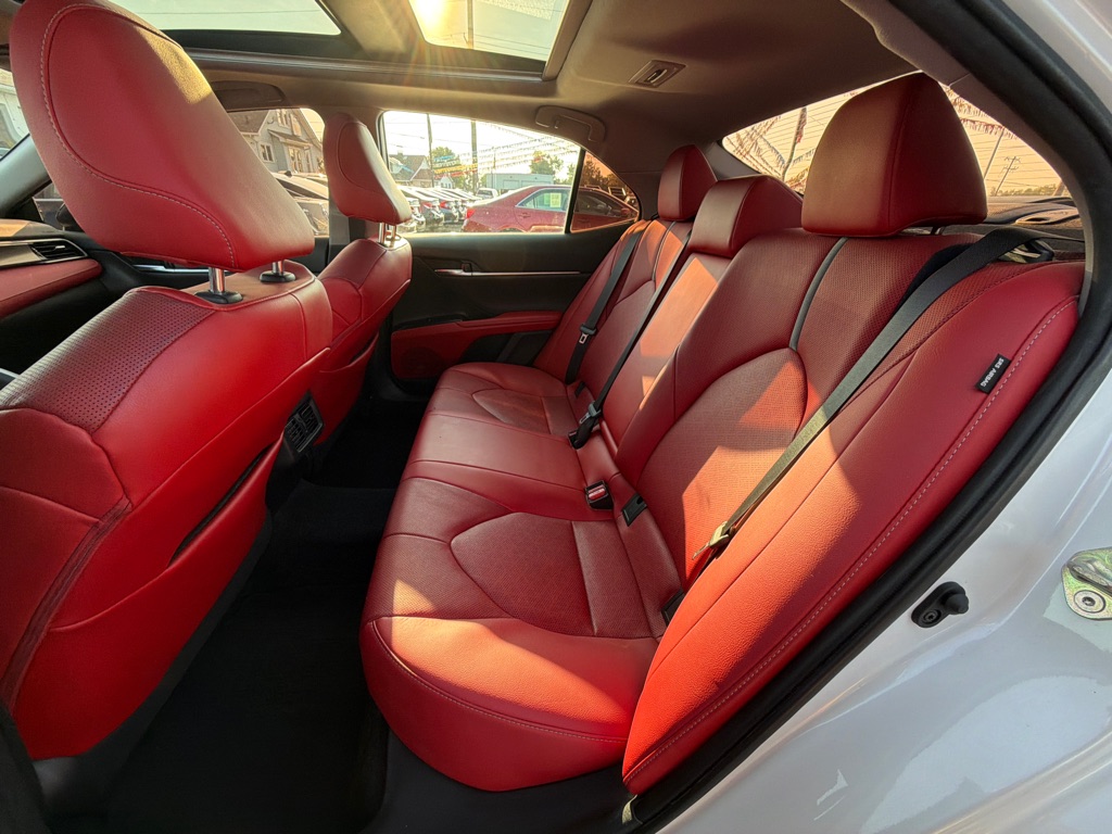 Photo 25 of this TOYOTA CAMRY