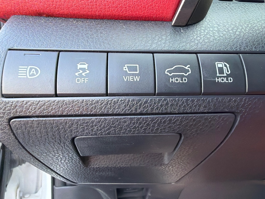 Photo 23 of this TOYOTA CAMRY