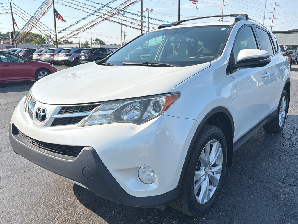 Photo 3 of this TOYOTA RAV4