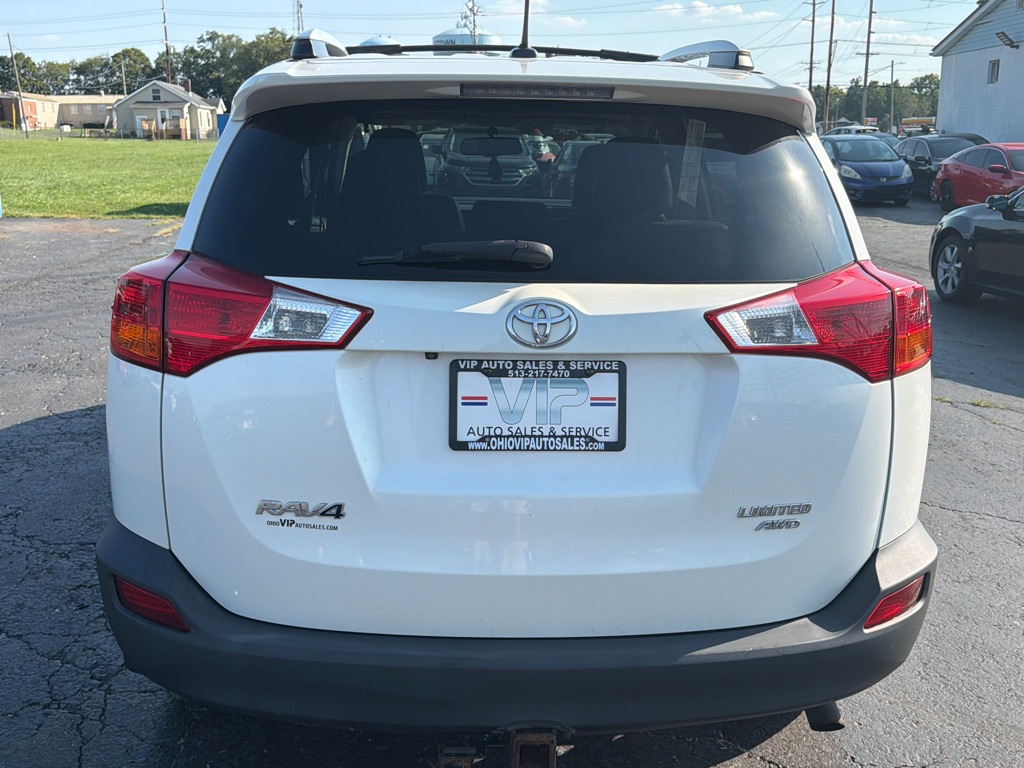 Photo 6 of this TOYOTA RAV4