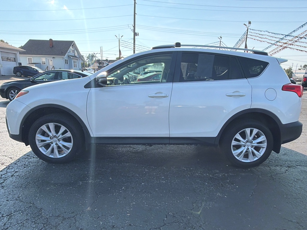 Photo 4 of this TOYOTA RAV4