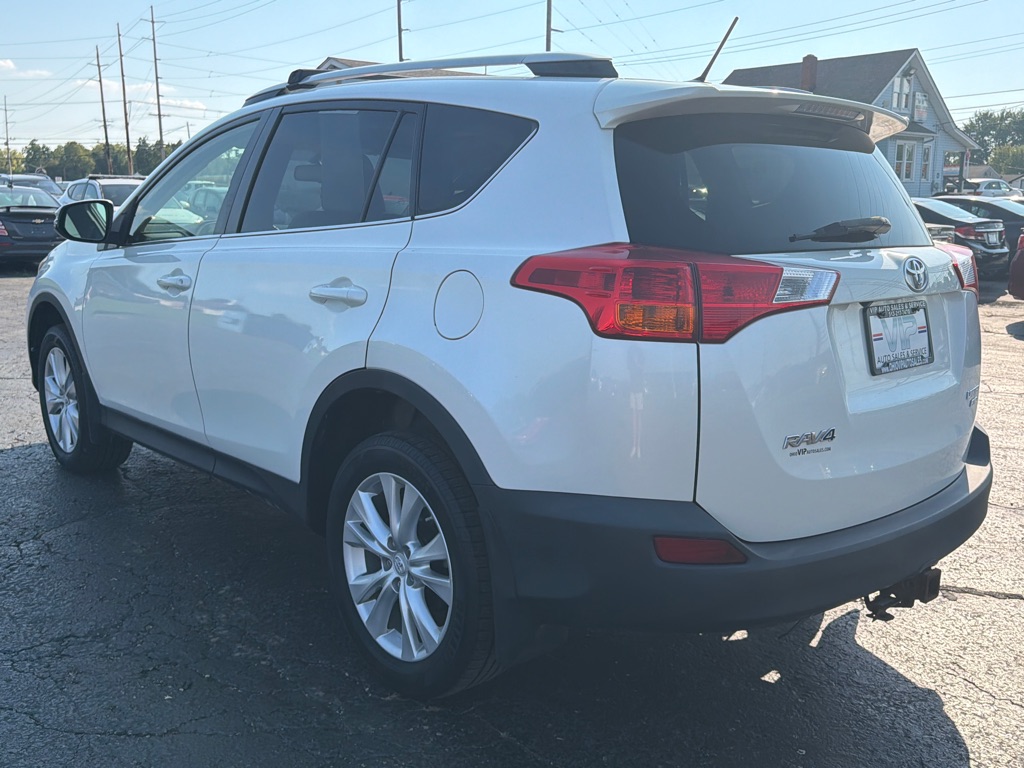 Photo 5 of this TOYOTA RAV4