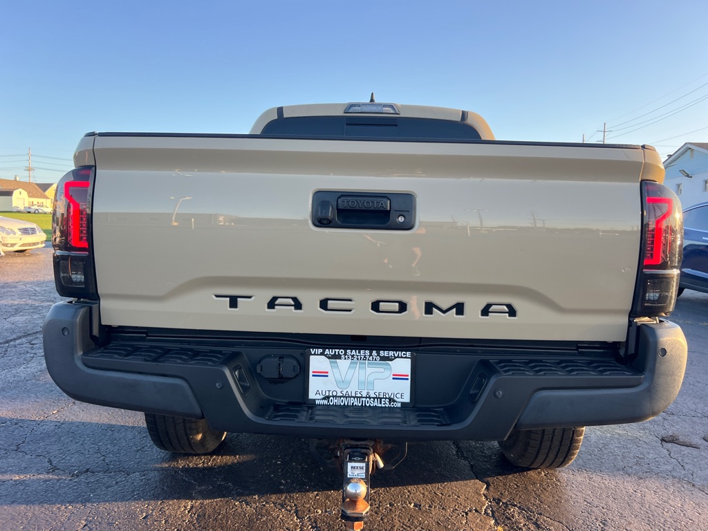 Photo 6 of this TOYOTA TACOMA
