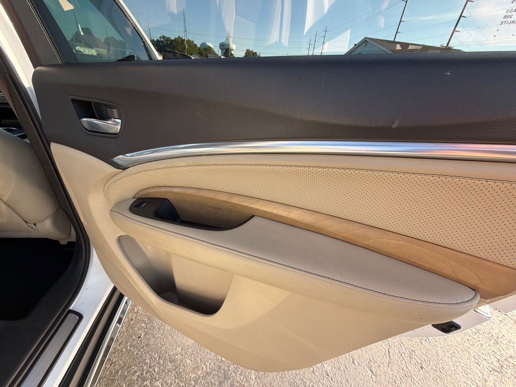 Photo 35 of this ACURA MDX