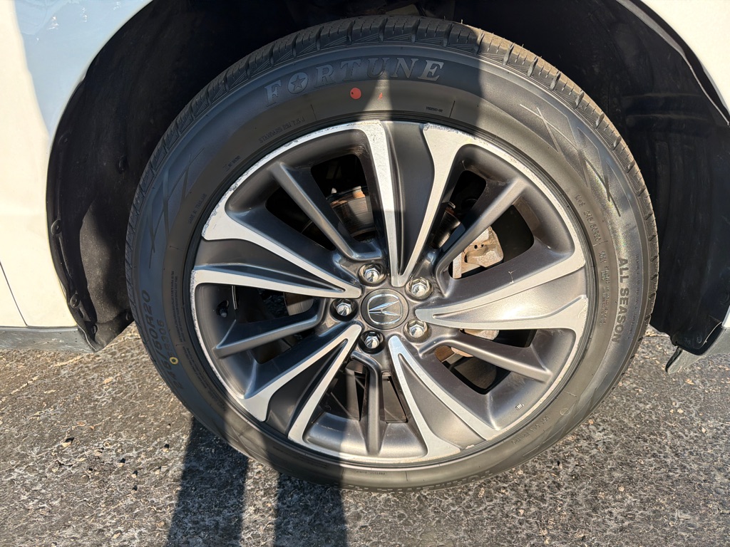 Photo 12 of this ACURA MDX