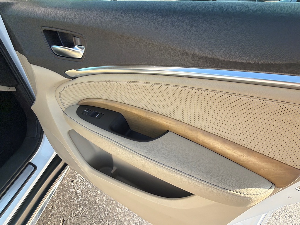 Photo 19 of this ACURA MDX