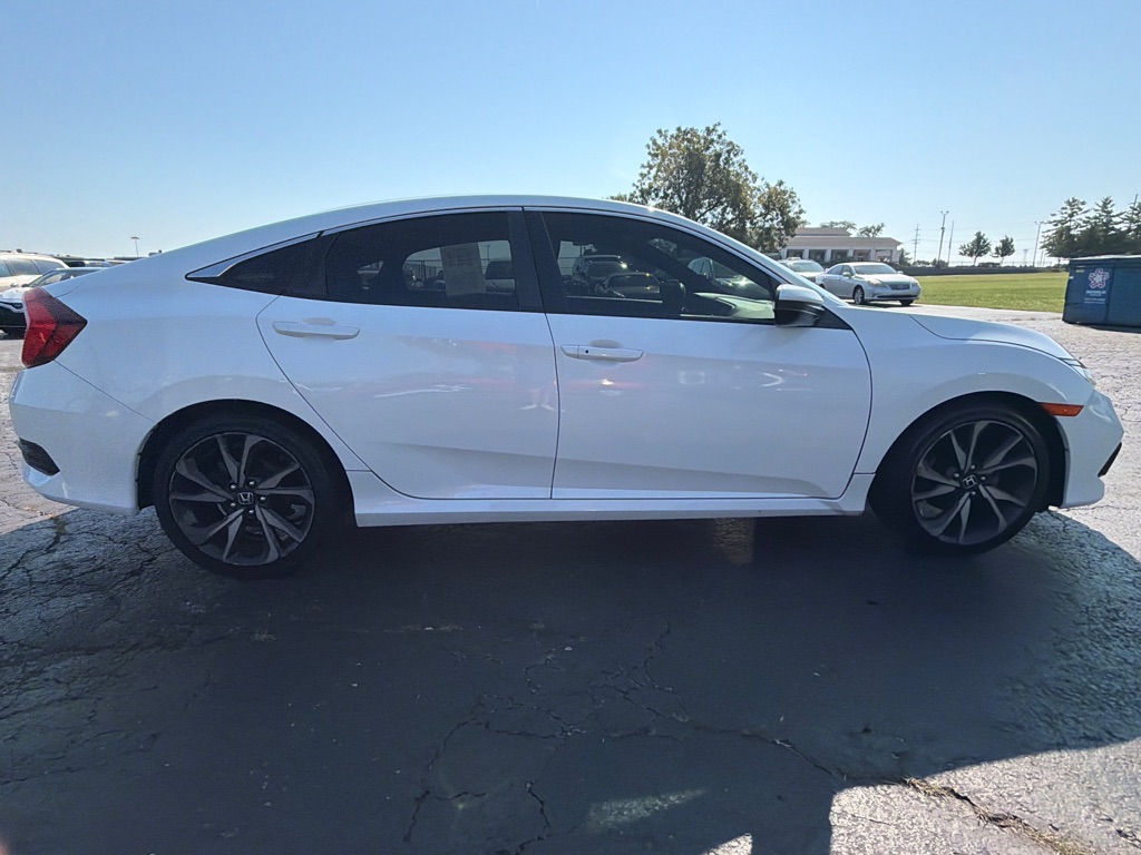 Photo 8 of this HONDA CIVIC