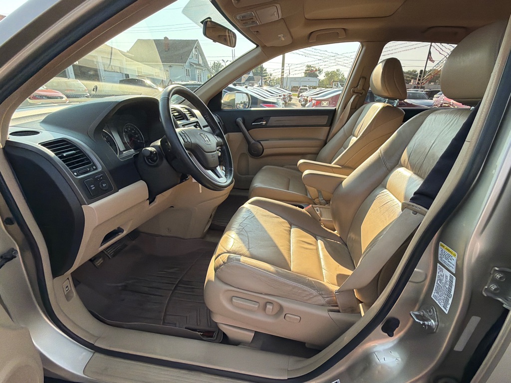 Photo 9 of this HONDA CR-V