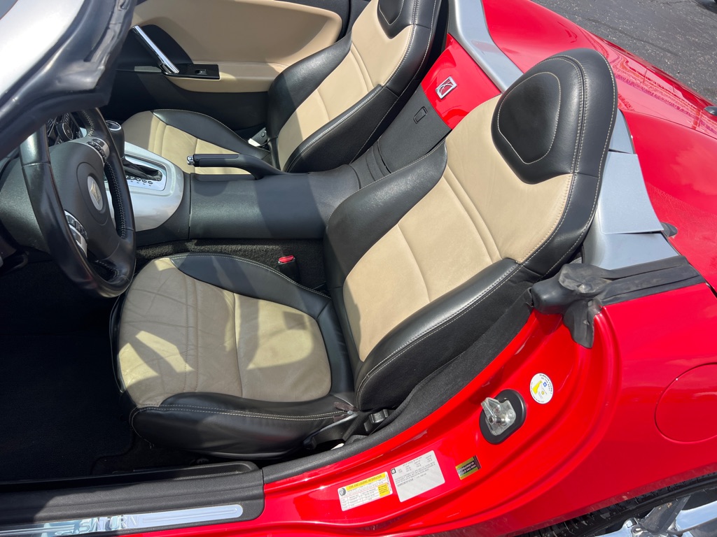 Photo 19 of this SATURN SKY