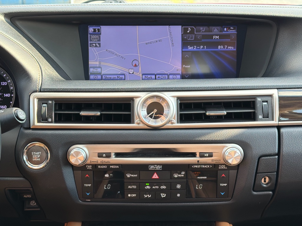 Photo 18 of this LEXUS GS