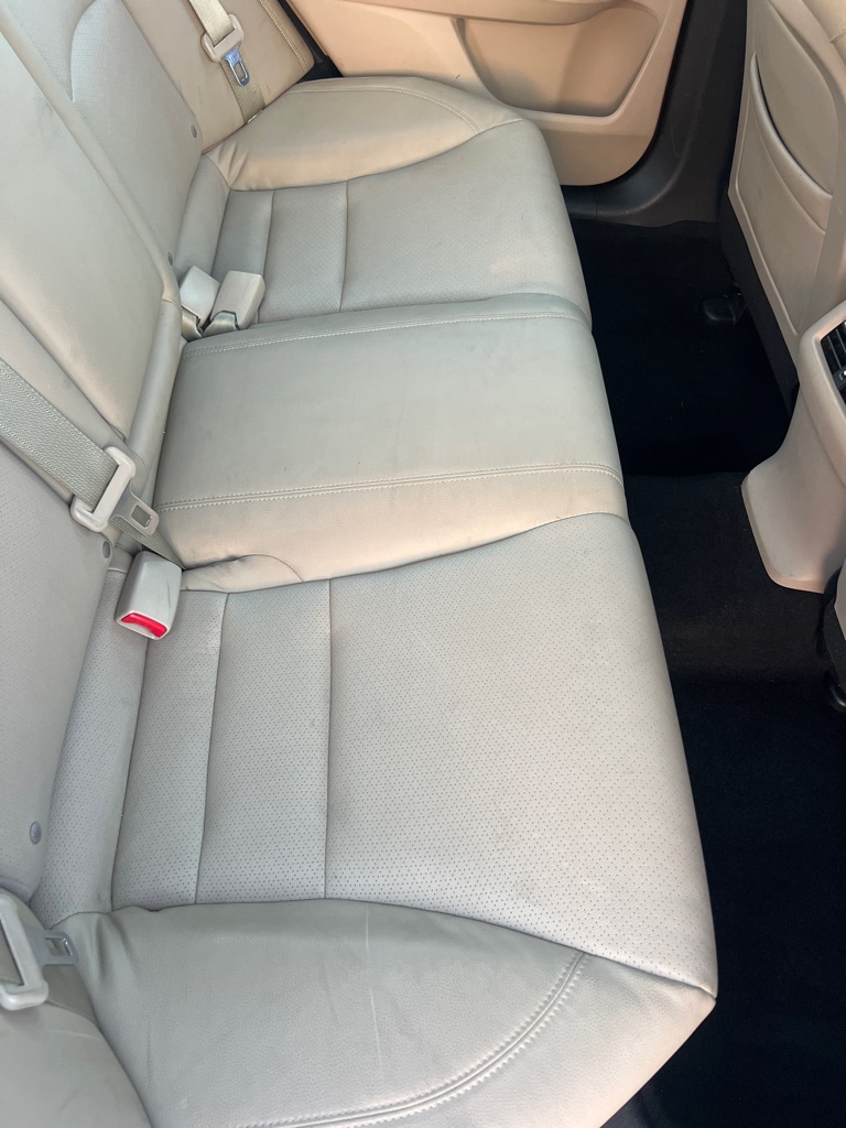 Photo 18 of this HONDA ACCORD