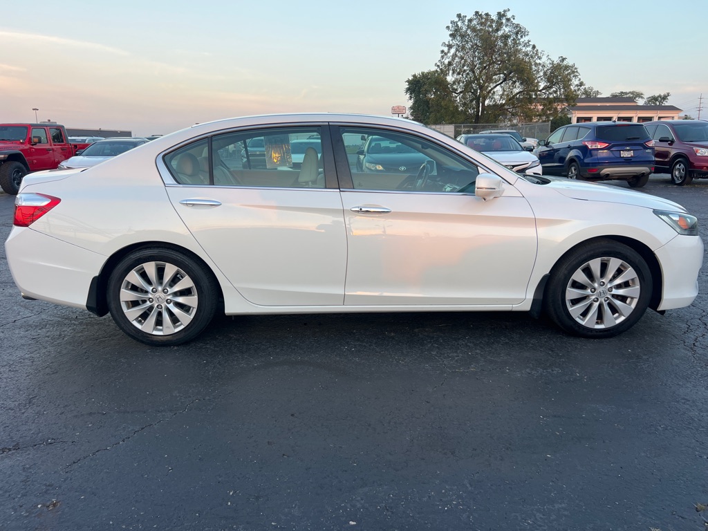 Photo 8 of this HONDA ACCORD